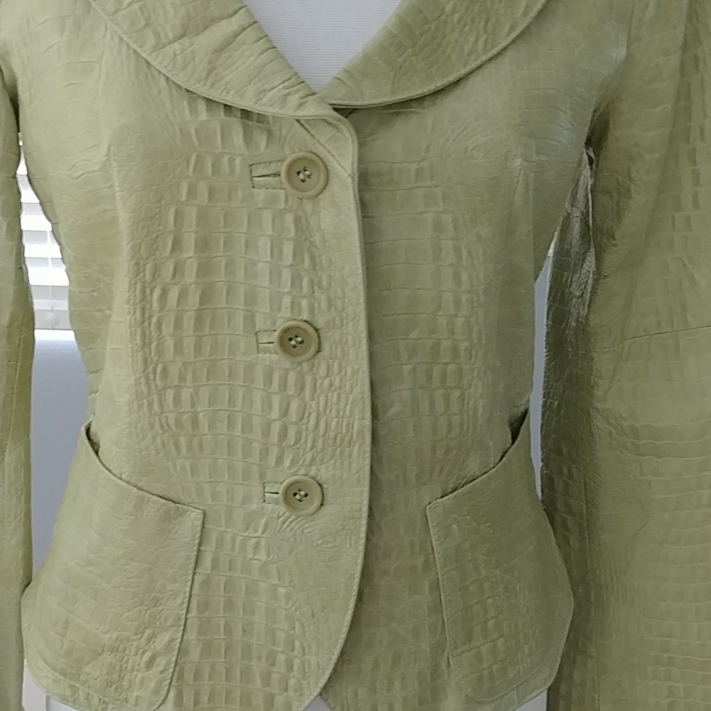 Jacket - Picture 6 of 11